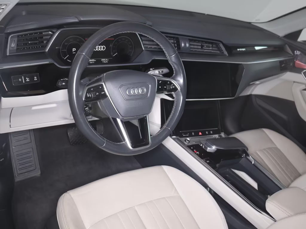 Audi Q8 e-tron