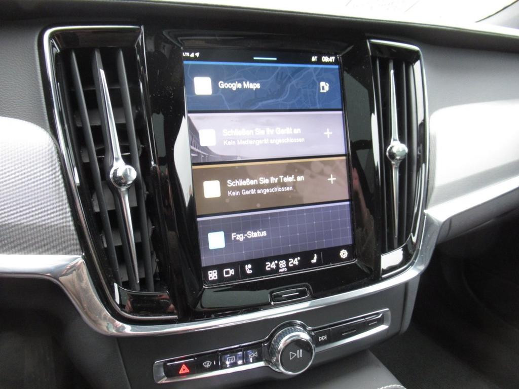 Volvo V90 Cross Country