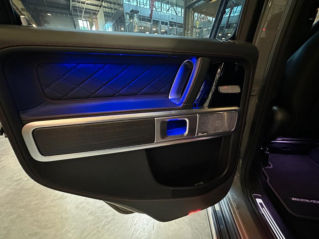 Mercedes-Benz G-Klasse