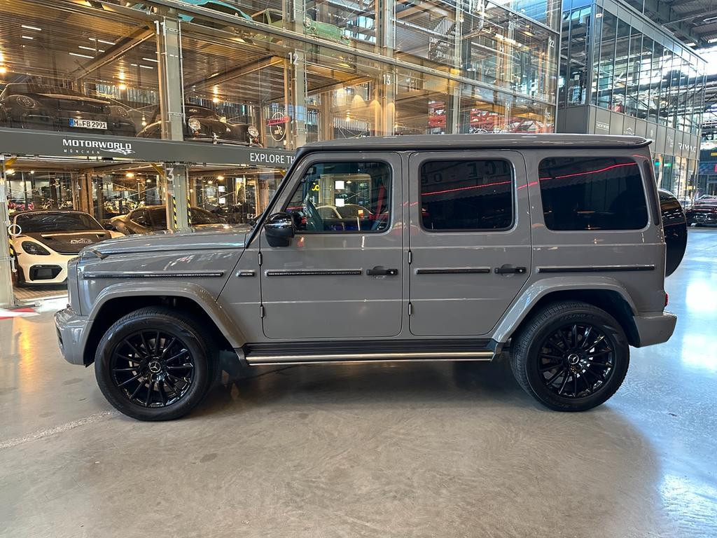 Mercedes-Benz G-Klasse
