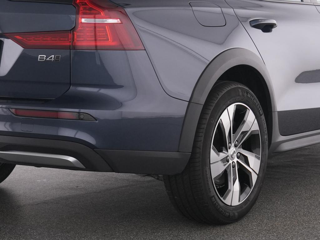 Volvo V60 Cross Country