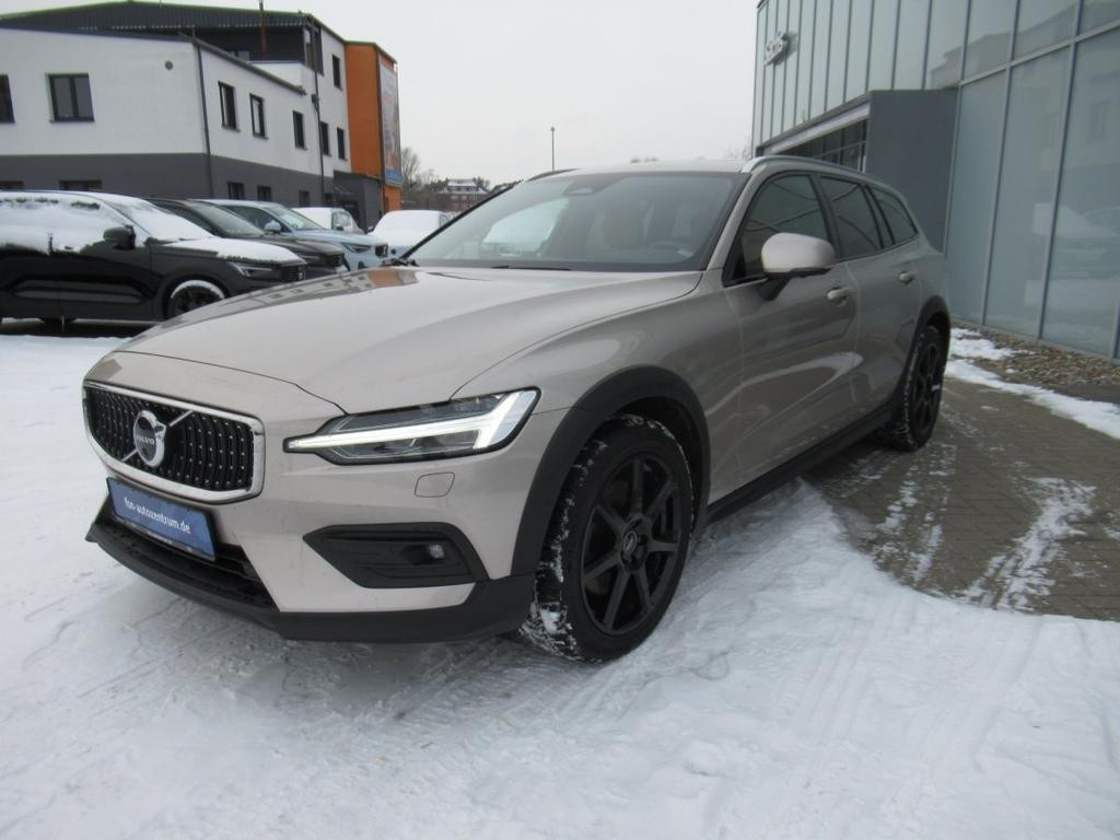 Volvo V60 Cross Country