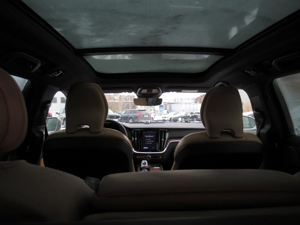 Volvo V60 Cross Country