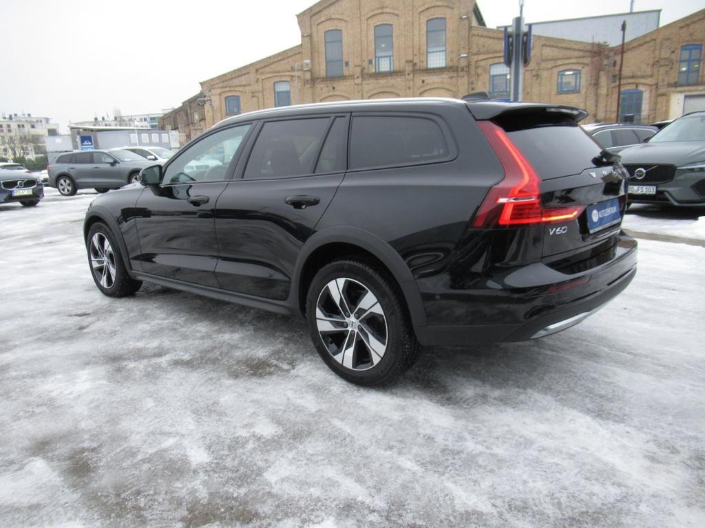 Volvo V60 Cross Country