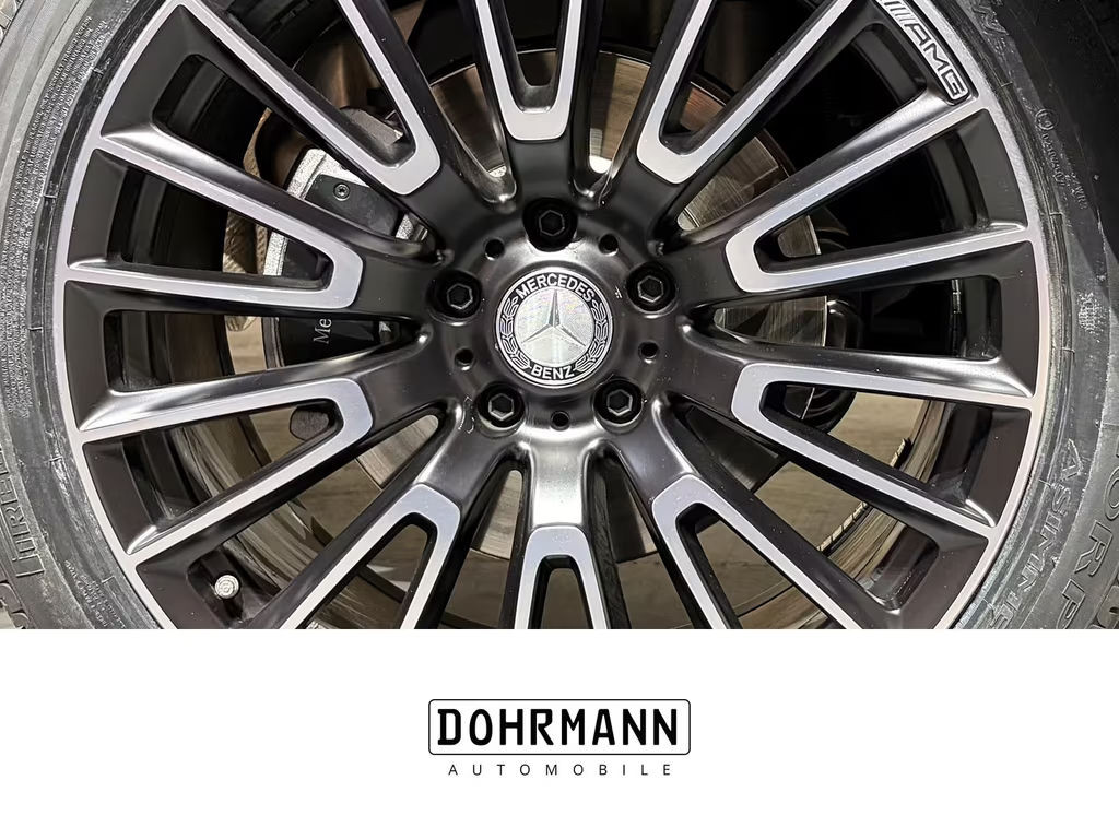 Mercedes-Benz G-Klasse