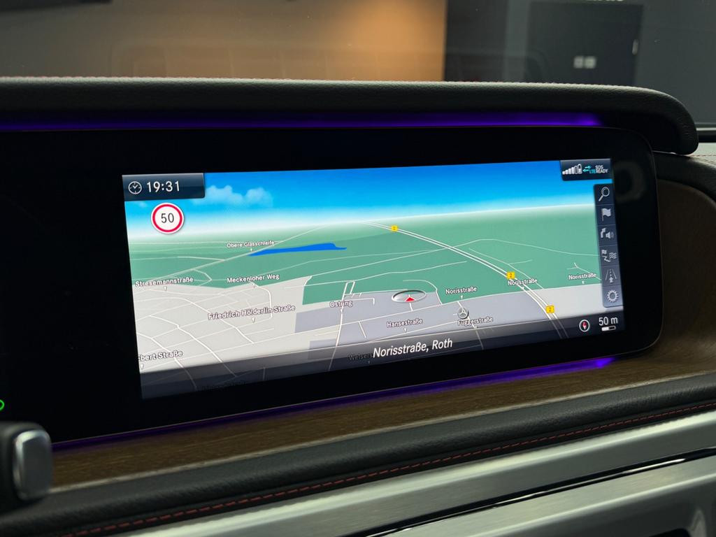 Mercedes-Benz G-Klasse