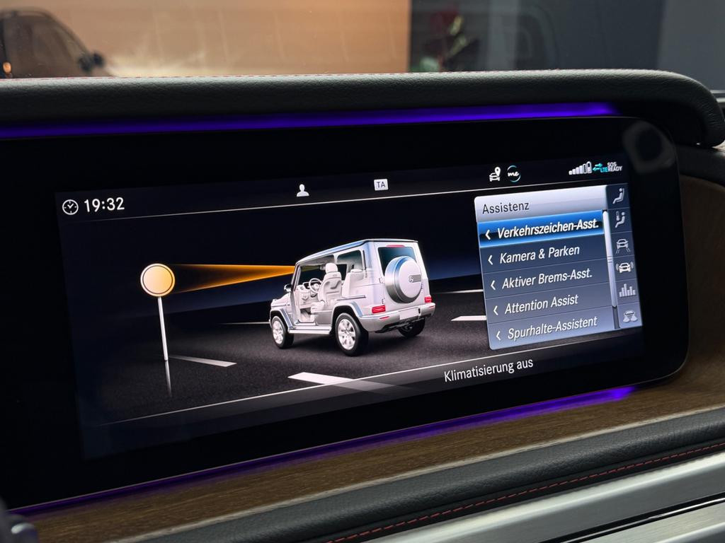 Mercedes-Benz G-Klasse