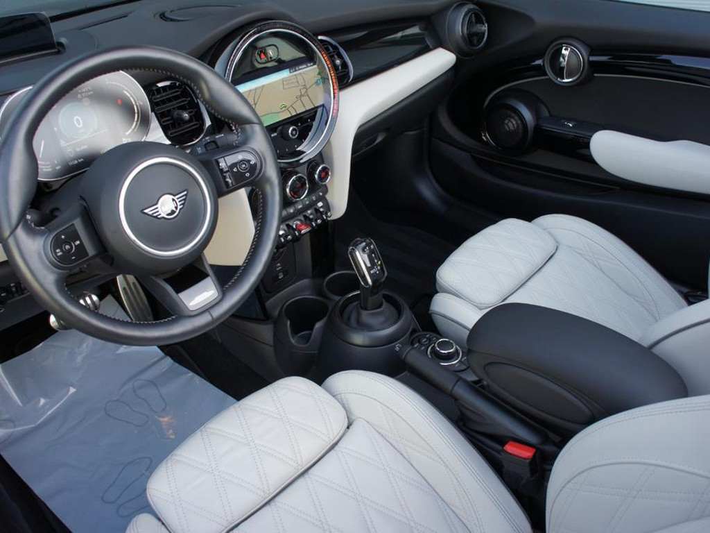 Mini Cooper Cabrio