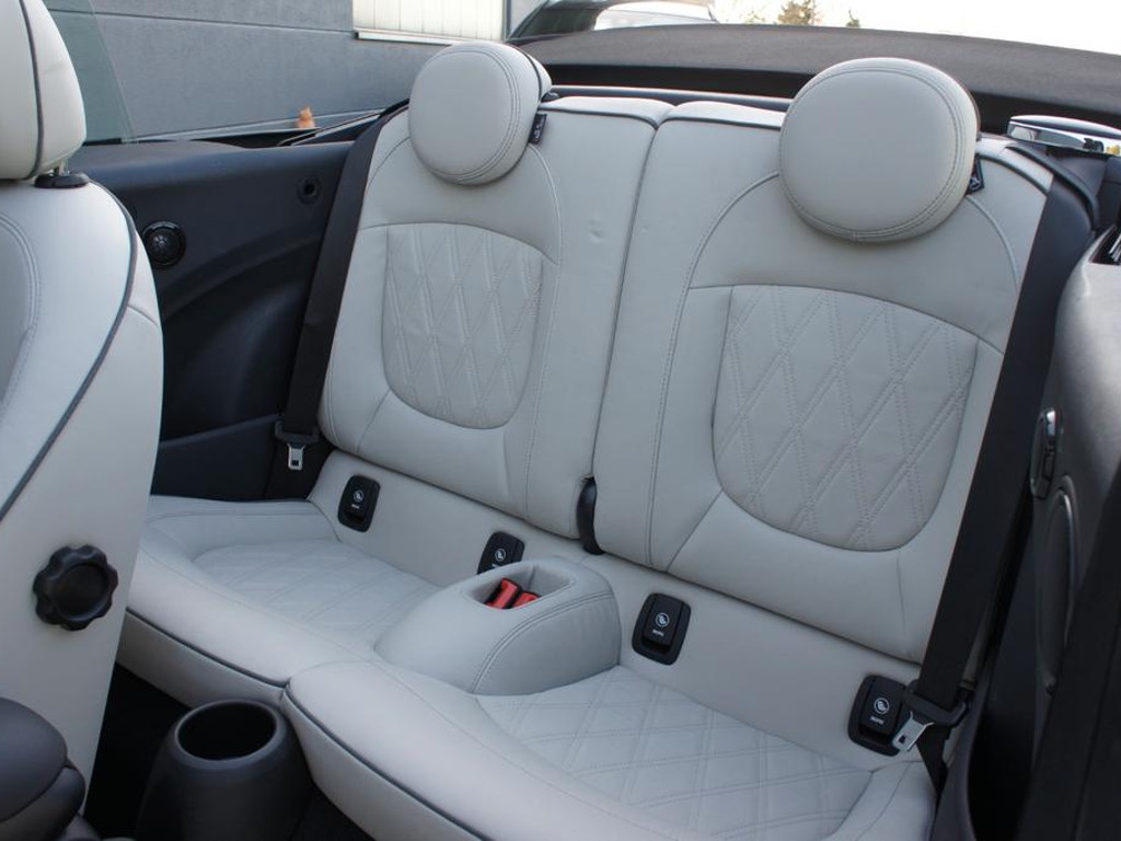 Mini Cooper Cabrio