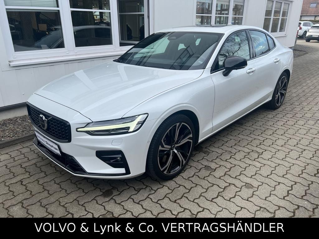 Volvo S60 2023 Benzine