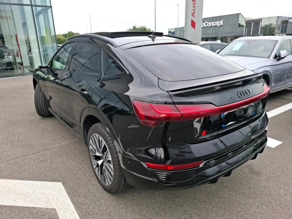 Audi Q8 e-tron