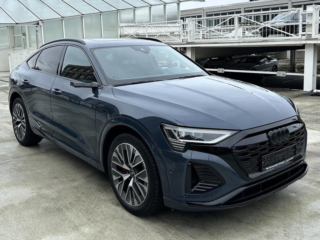 Audi Q8 e-tron