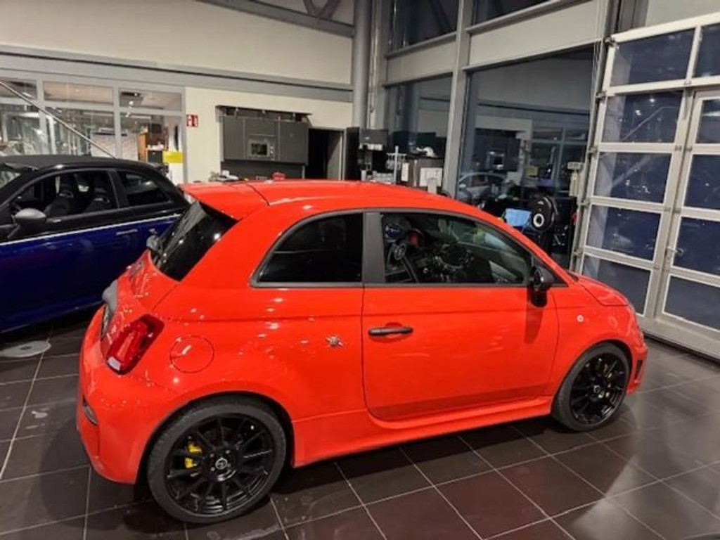 Abarth 695