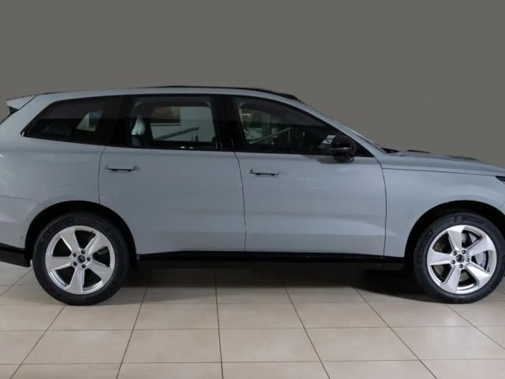Volvo EX90