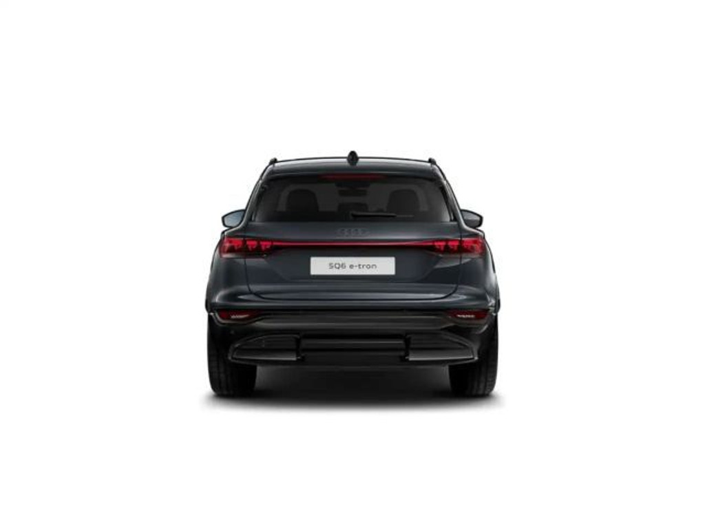 Audi SQ6 e-tron