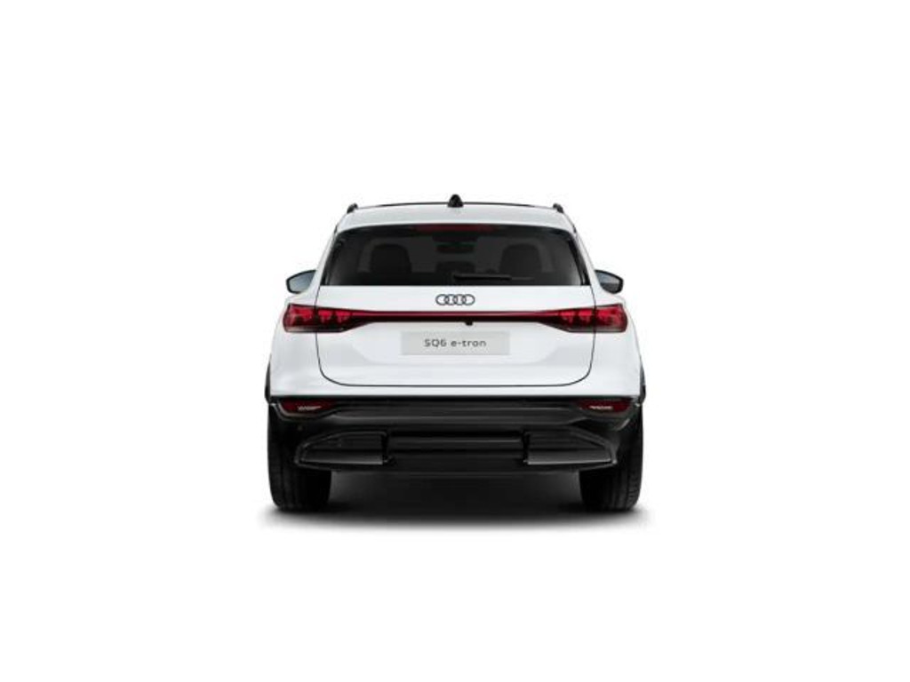 Audi SQ6 e-tron
