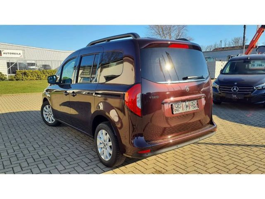 Mercedes-Benz T 180