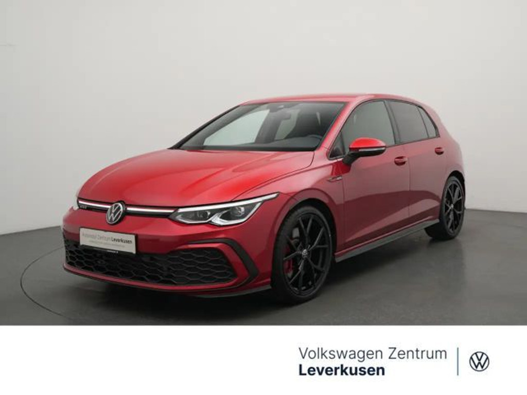 Volkswagen Golf 2023 Benzine