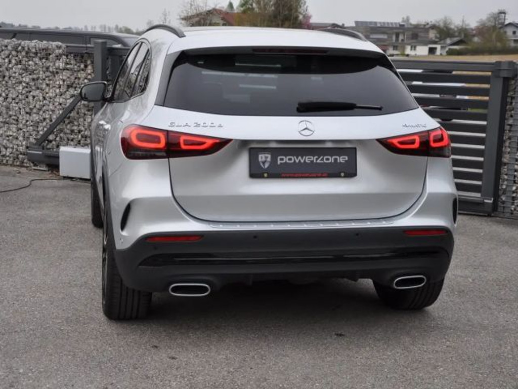 Mercedes-Benz GLA-Klasse