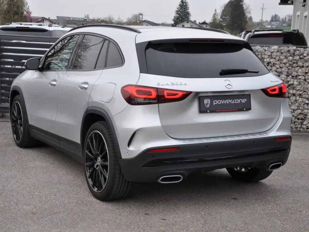 Mercedes-Benz GLA-Klasse