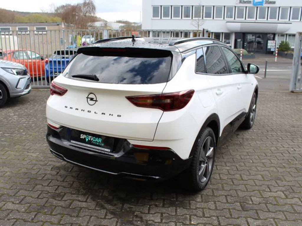 Opel Grandland