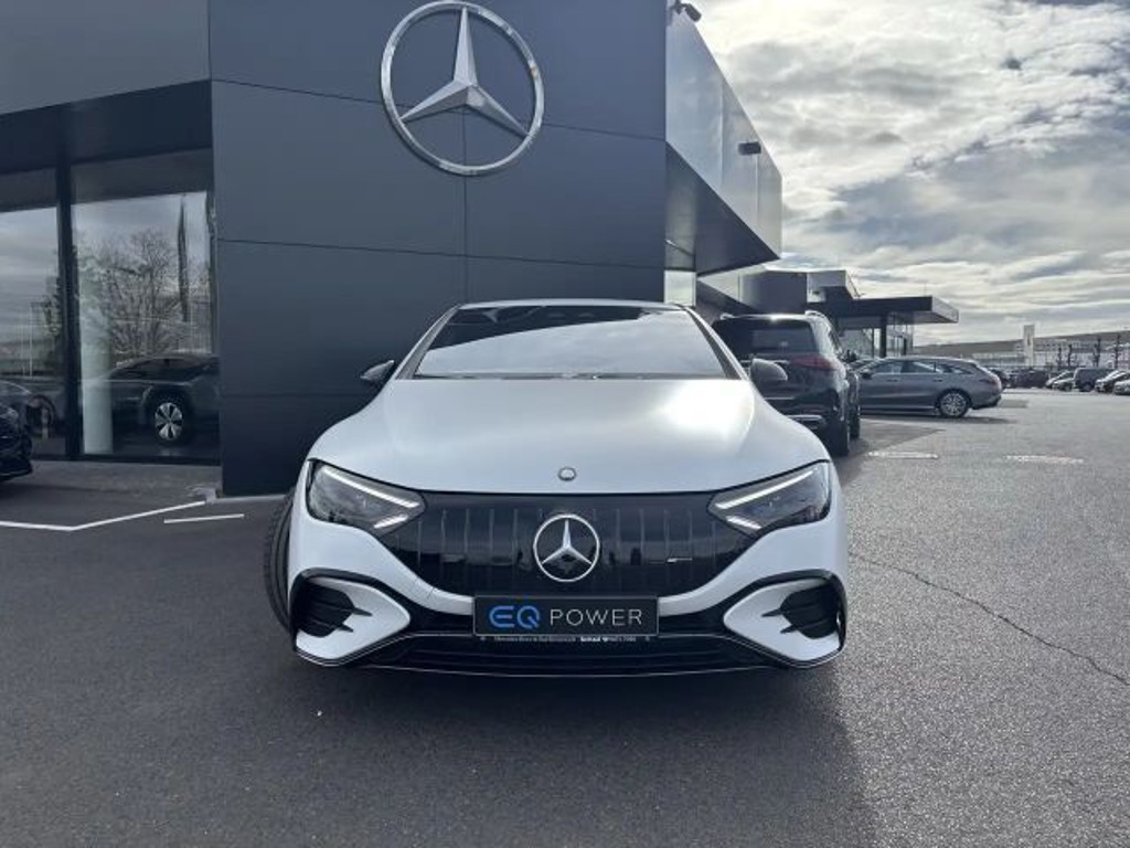 Mercedes-Benz EQE