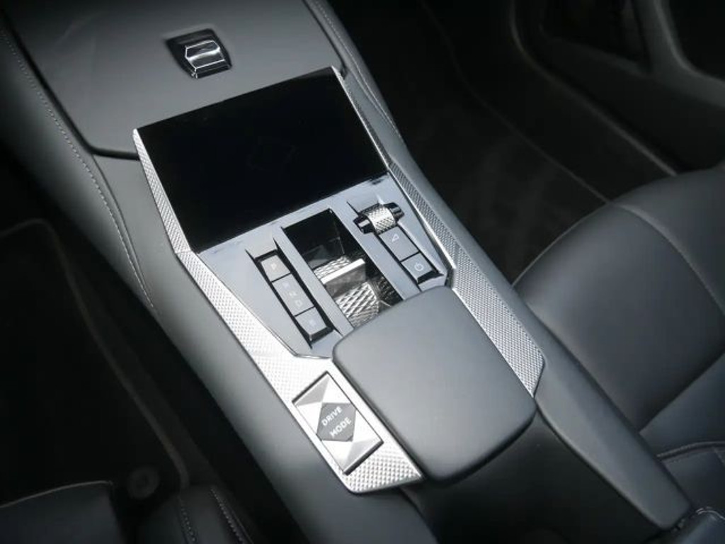DS DS 4