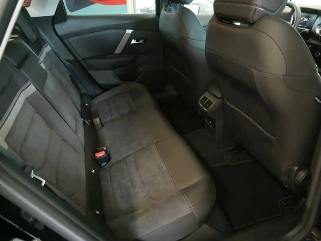 Citroën C4 X