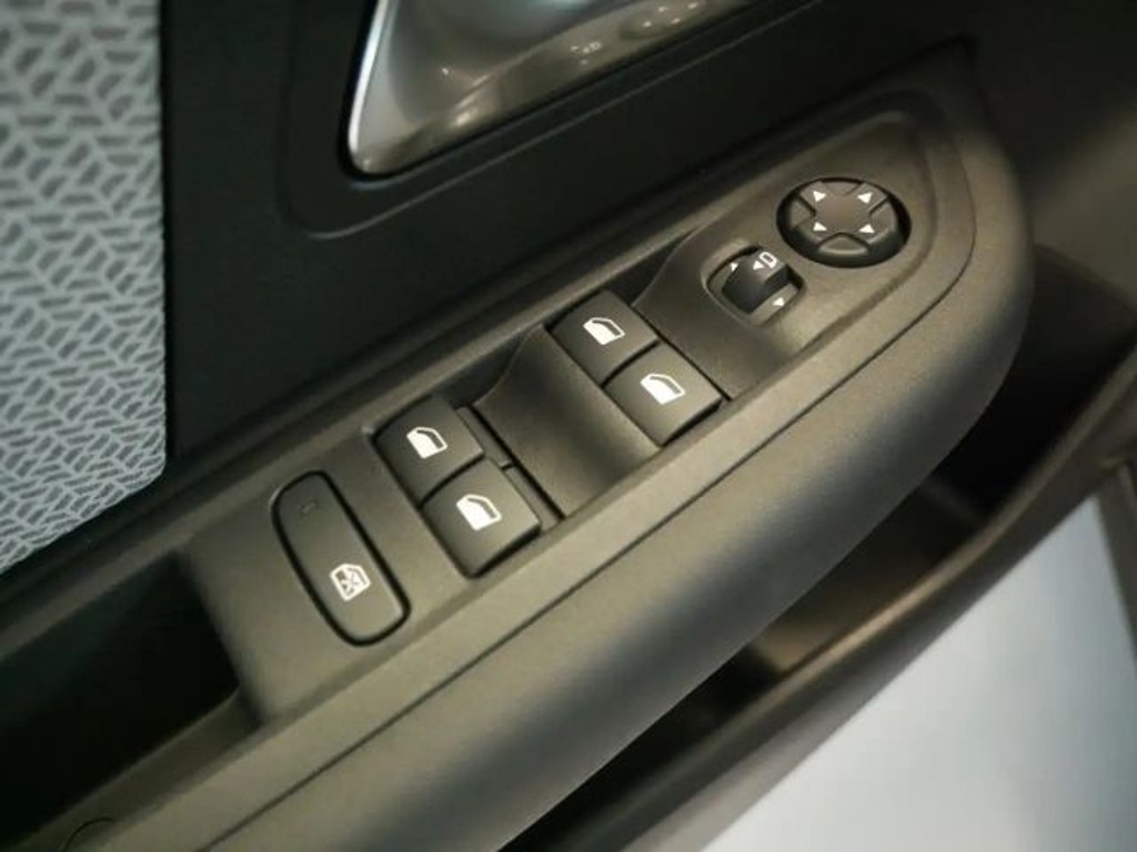 Citroën C4 X