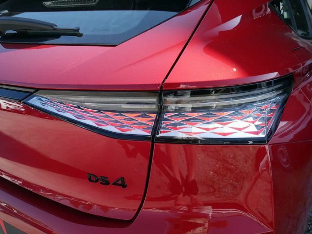 DS DS 4
