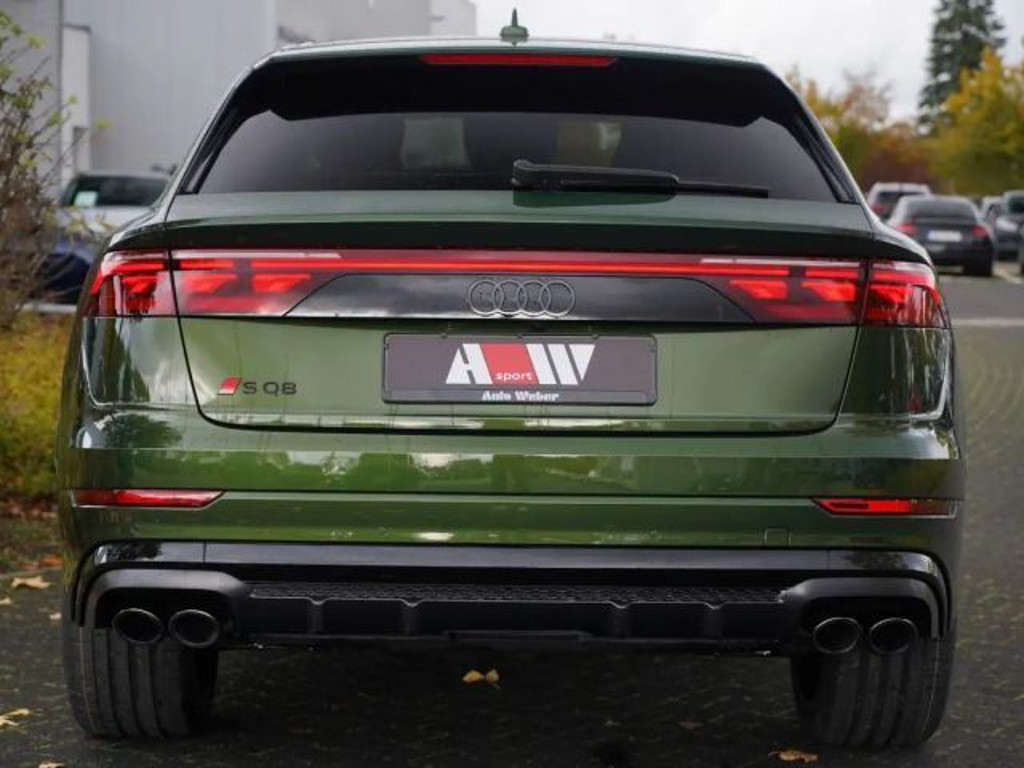 Audi SQ8