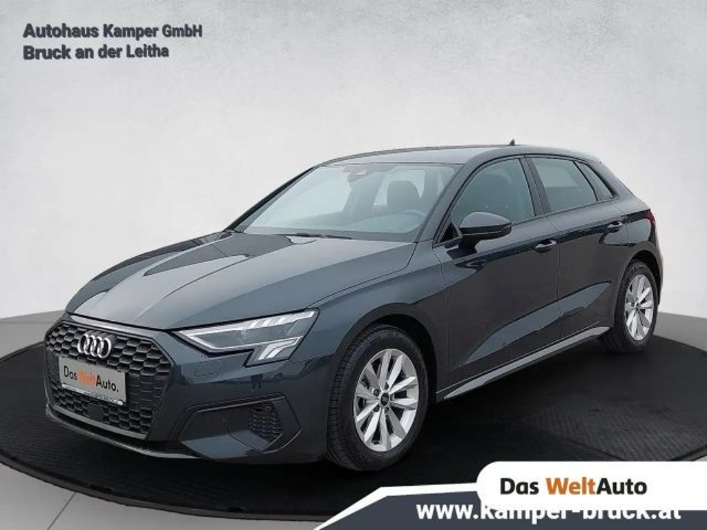 Audi A3 2023 Benzine