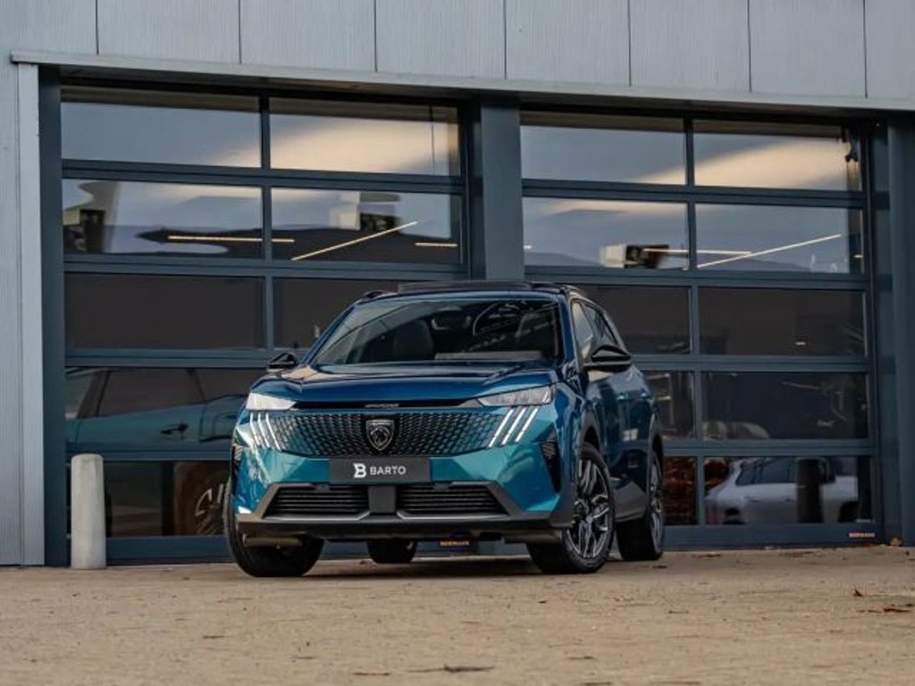 Peugeot 5008 2024 Benzine