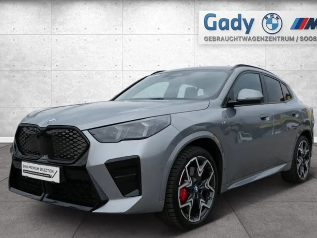 BMW iX2