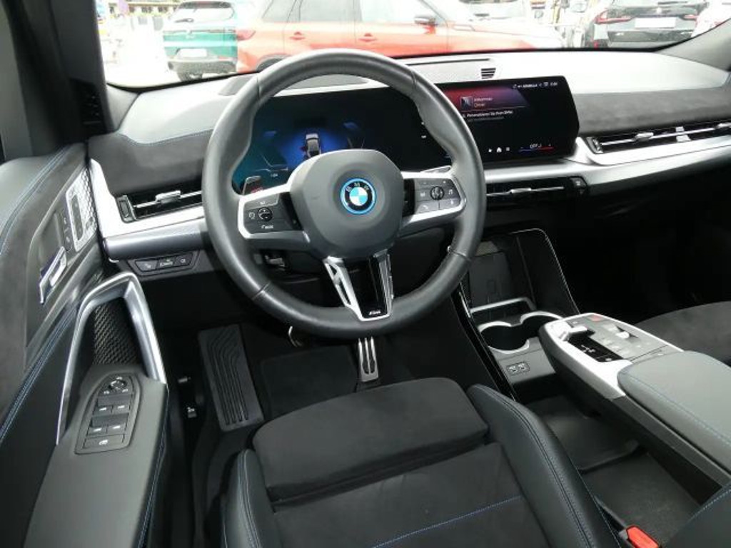 BMW iX2