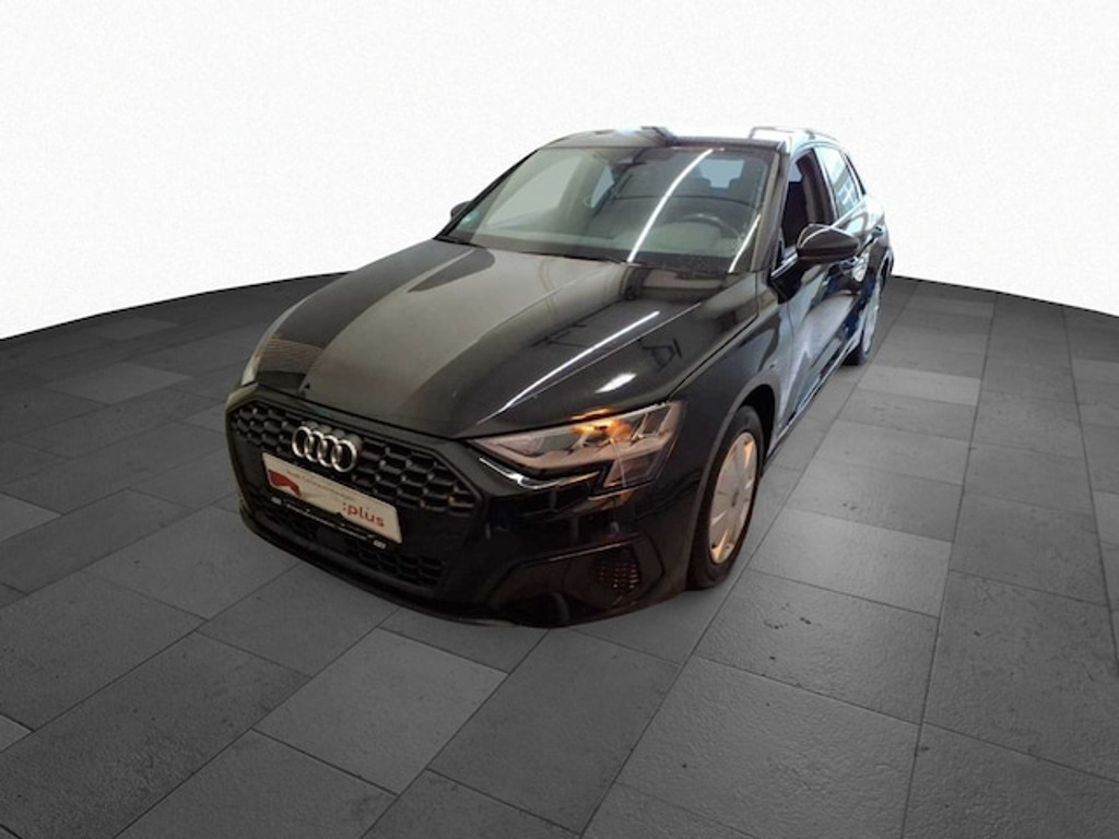 Audi A3 2023 Benzine