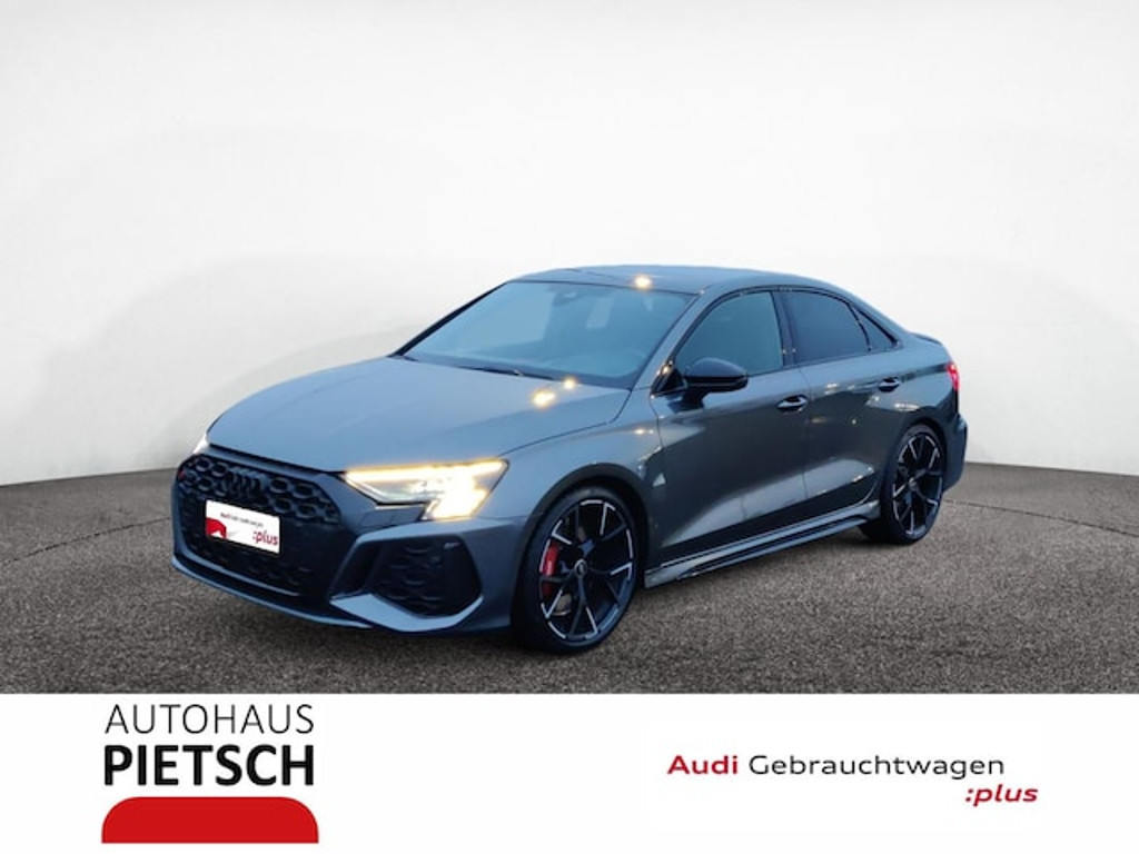 Audi RS3 2023 Benzine