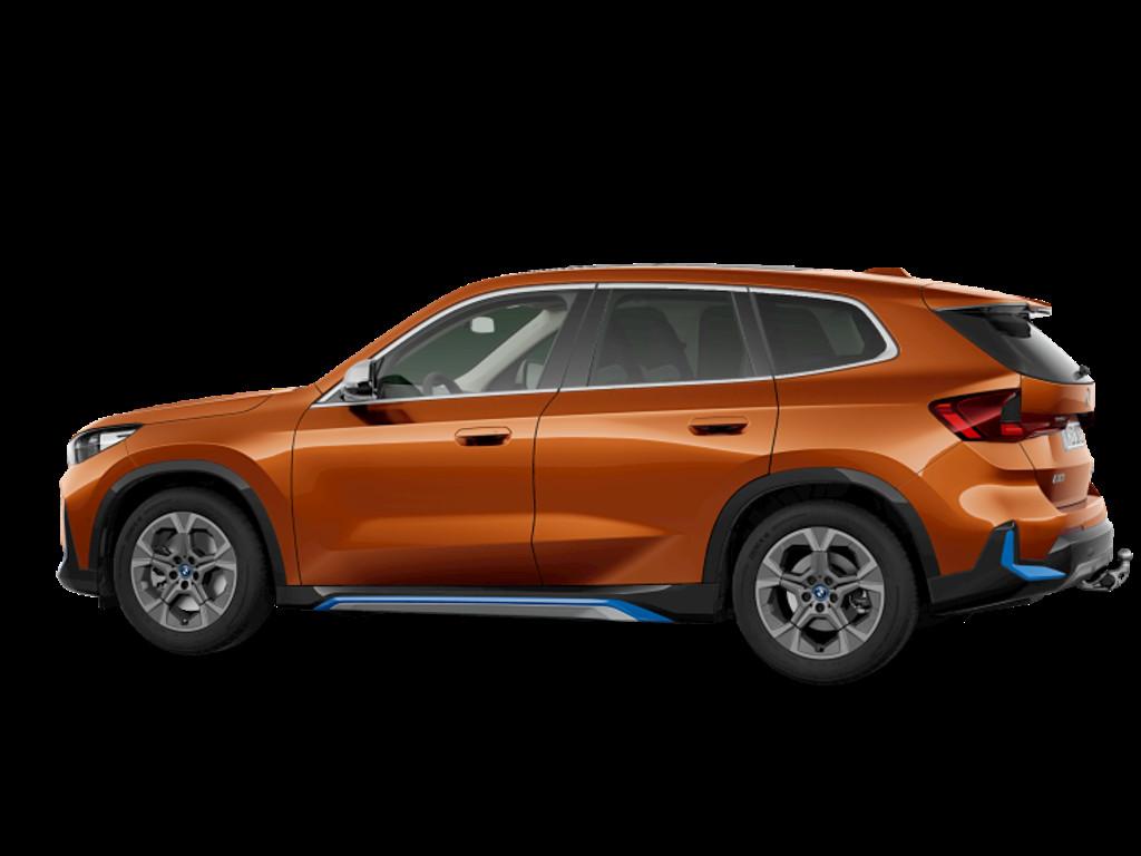 BMW iX1