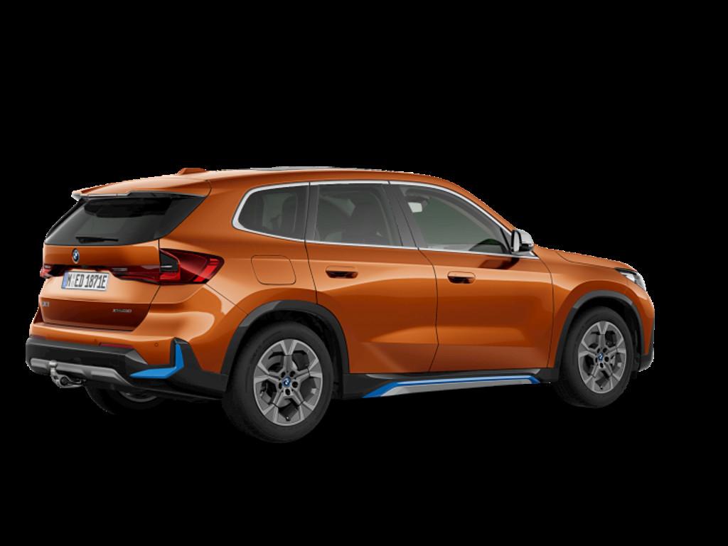 BMW iX1