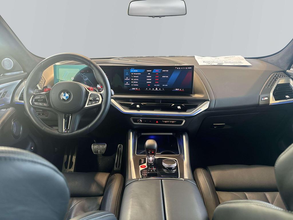 BMW XM