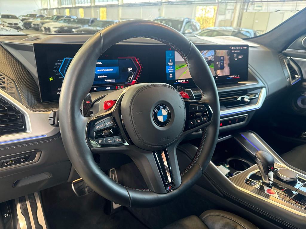 BMW XM