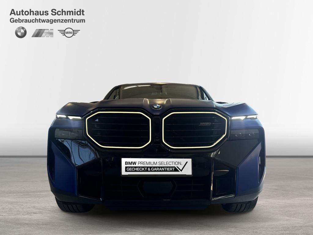 BMW XM