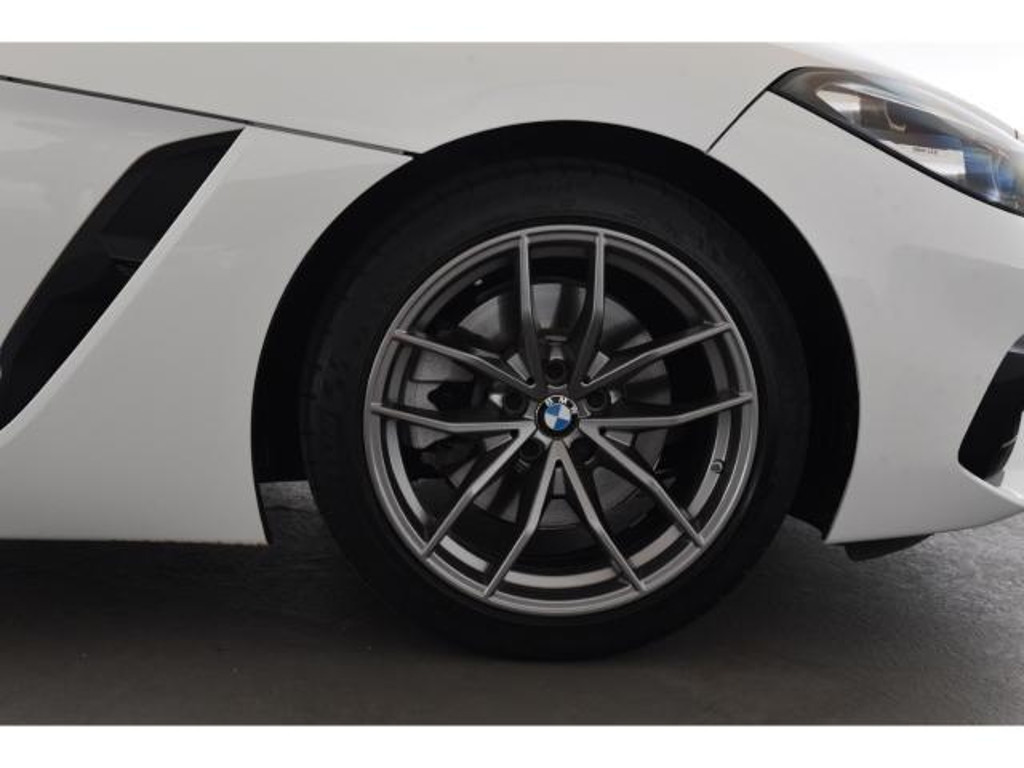 BMW Z4 2022 Benzine
