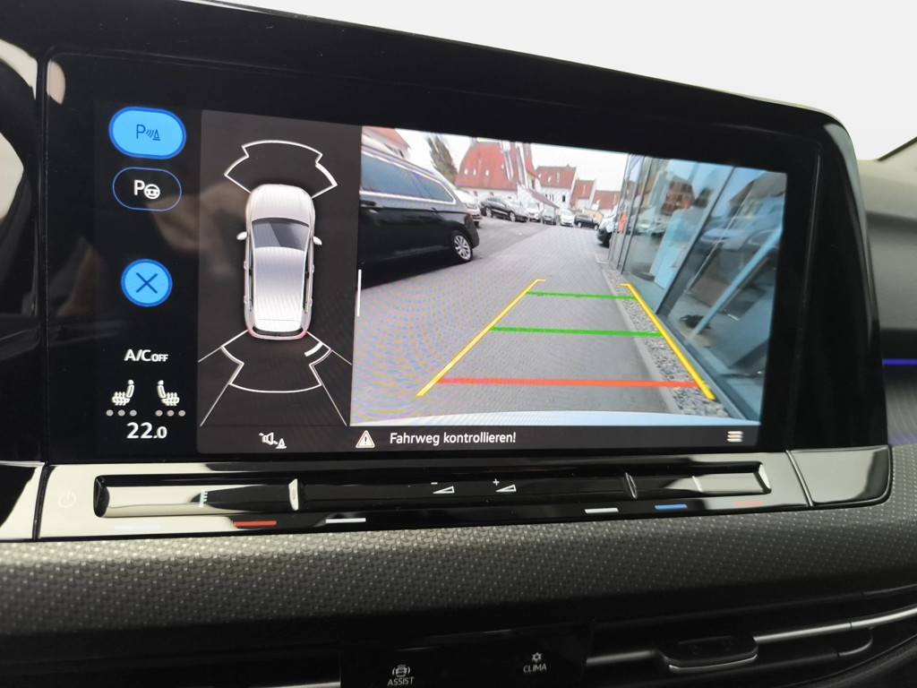 Volkswagen Golf 2024 Benzine