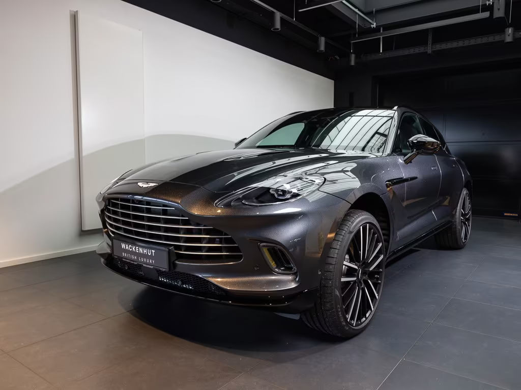 Aston Martin DBX 2024 Benzine