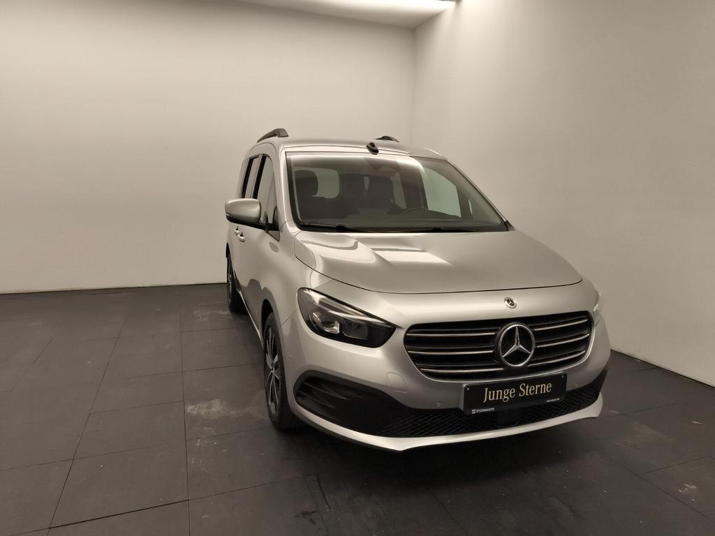 Mercedes-Benz T 180