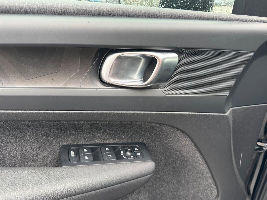 Volvo C40