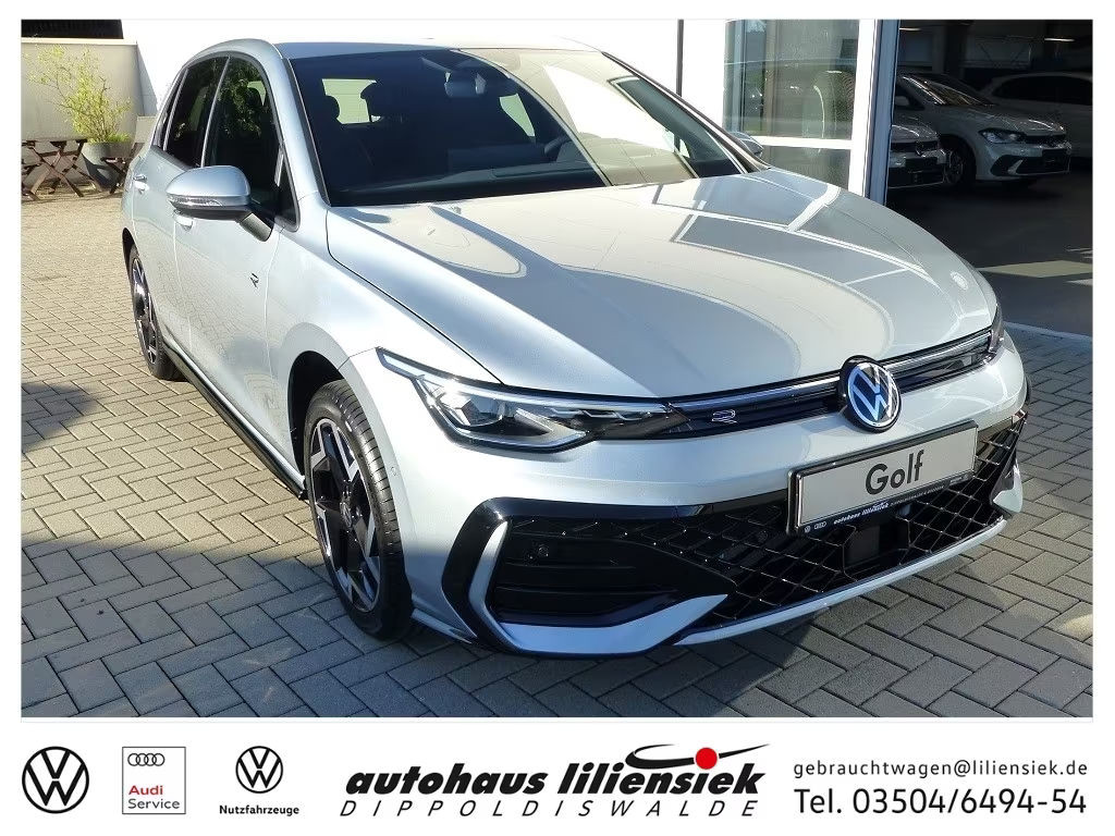 Volkswagen Golf 2025 Benzine