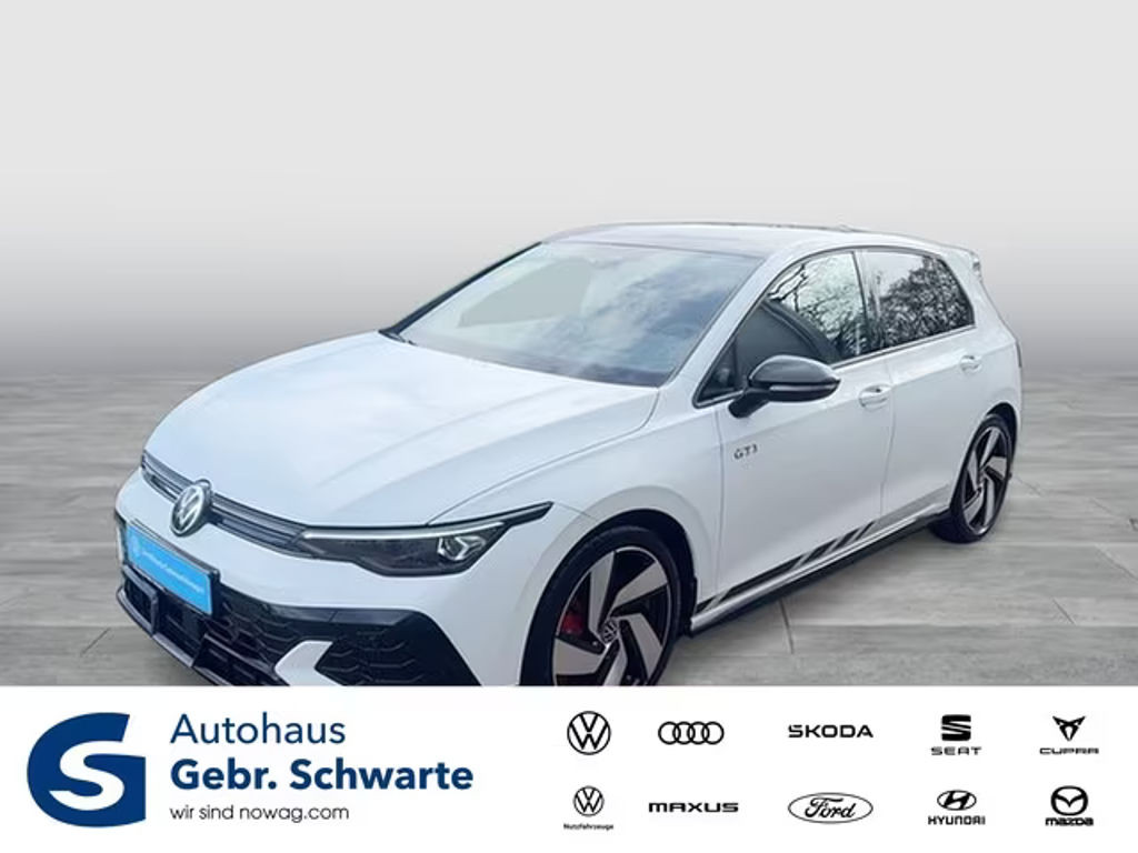 Volkswagen Golf 2025 Benzine