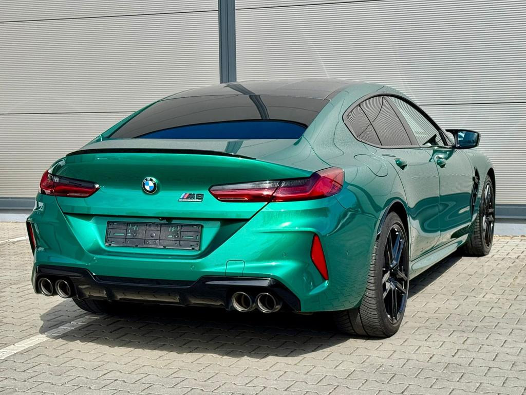 BMW M8